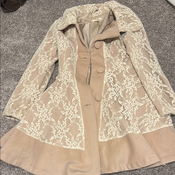 Ryu Jackets & Blazers - Ryu Cream Lace Trench Coat
